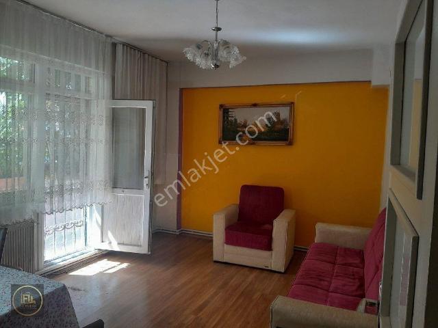 Ümraniye, İstanbul içerisinde kiralık mülk