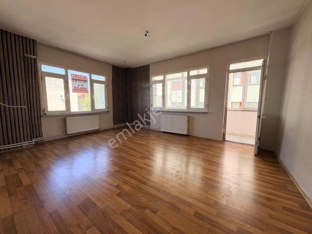 Üsküdar, İstanbul içerisinde kiralık mülk