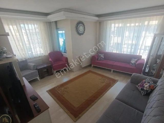 Ümraniye, İstanbul içerisinde kiralık mülk