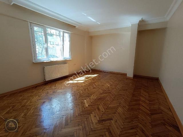 Üsküdar, İstanbul içerisinde kiralık mülk