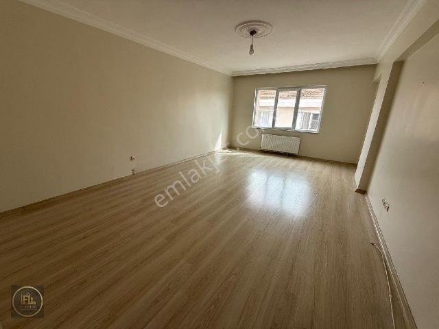 Cumhuriyet Mahallesi, Üsküdar içerisinde kiralık mülk