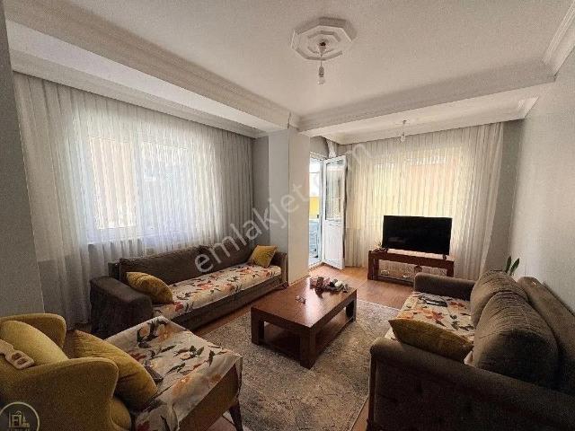 Ümraniye, İstanbul içerisinde kiralık mülk