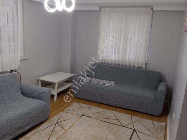 Esatpaşa Mahallesi, Ataşehir içerisinde kiralık mülk