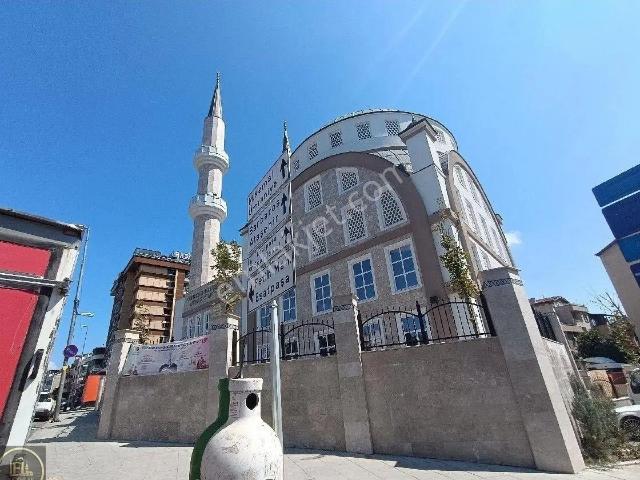 Ataşehir, İstanbul içerisinde satılık mülk