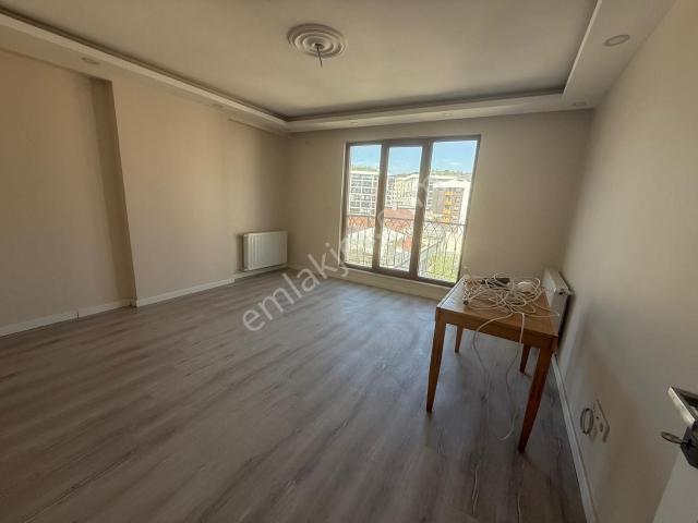 Ataşehir, İstanbul içerisinde kiralık mülk
