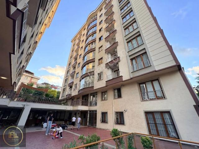 Ataşehir, İstanbul içerisinde satılık mülk