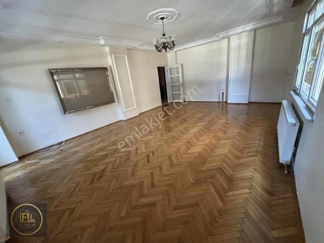 Ferah Mahallesi, Üsküdar içerisinde kiralık mülk