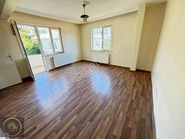 Üsküdar, İstanbul içerisinde kiralık mülk