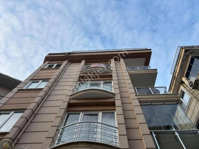 Üsküdar, İstanbul içerisinde satılık mülk