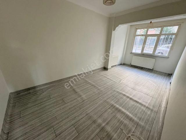 Üsküdar, İstanbul içerisinde kiralık mülk