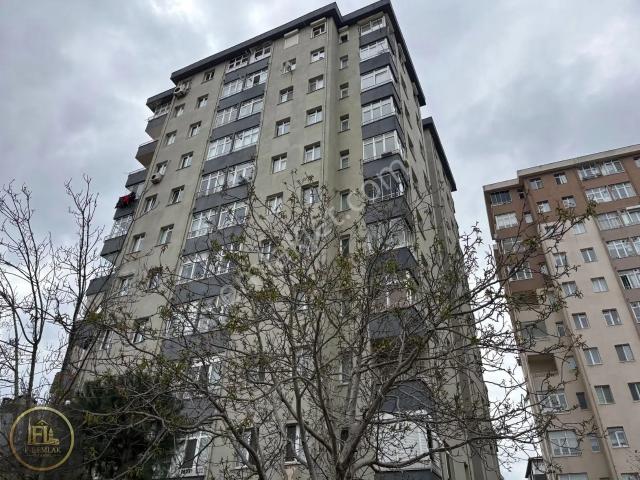 Üsküdar, İstanbul içerisinde satılık mülk