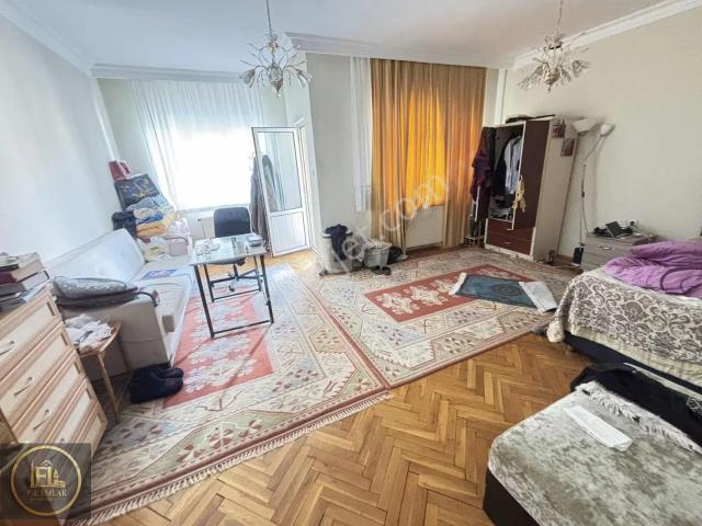 Üsküdar, İstanbul içerisinde satılık mülk