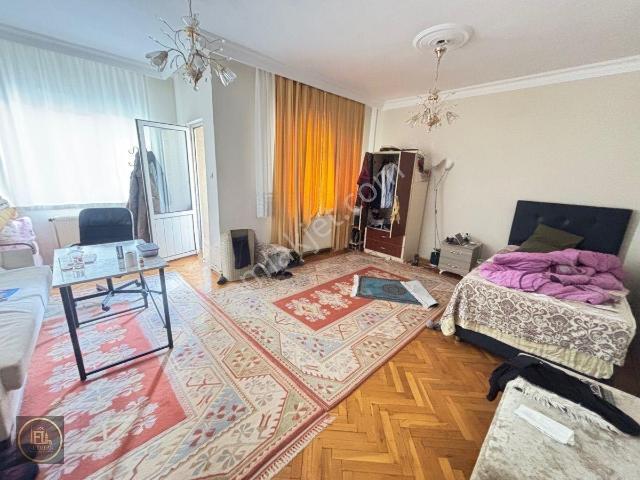Üsküdar, İstanbul içerisinde satılık mülk