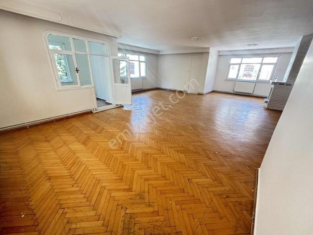 Üsküdar, İstanbul içerisinde kiralık mülk