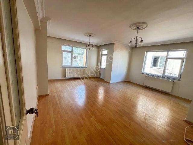 Cumhuriyet Mahallesi, Üsküdar içerisinde kiralık mülk