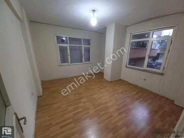 Üsküdar, İstanbul içerisinde kiralık mülk