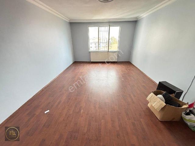 Cumhuriyet Mahallesi, Üsküdar içerisinde kiralık mülk