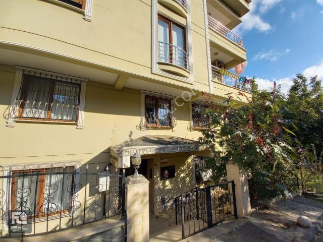 Ataşehir, İstanbul içerisinde kiralık mülk