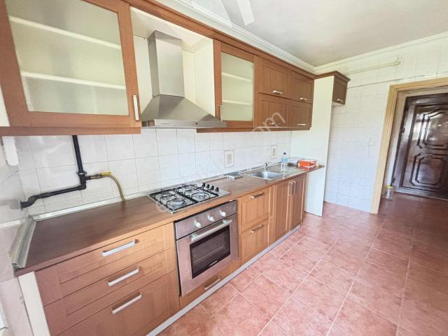 Üsküdar, İstanbul içerisinde kiralık mülk