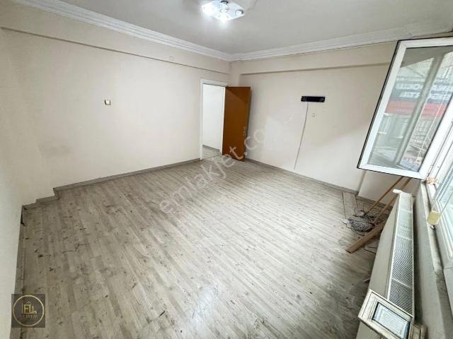 Atatürk Mahallesi, Ümraniye içerisinde kiralık mülk