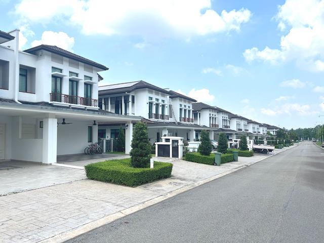 Residential House for sale in Kajang, Langat
