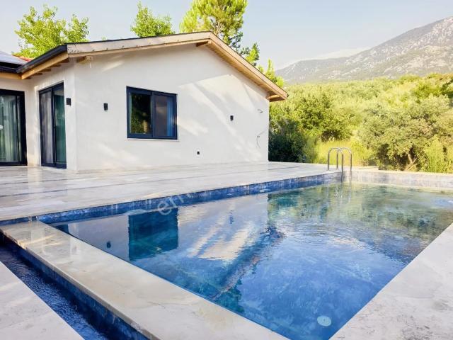 Karahasanlar, Seydikemer içerisinde satılık Villa