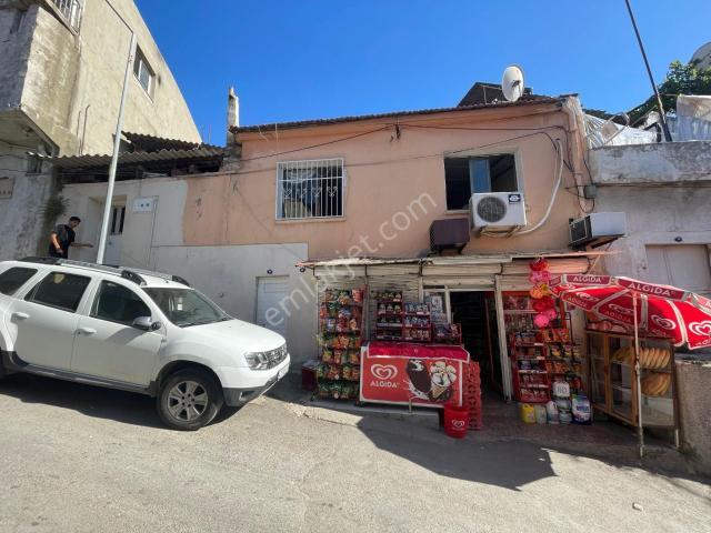 Konak, İzmir içerisinde satılık Villa