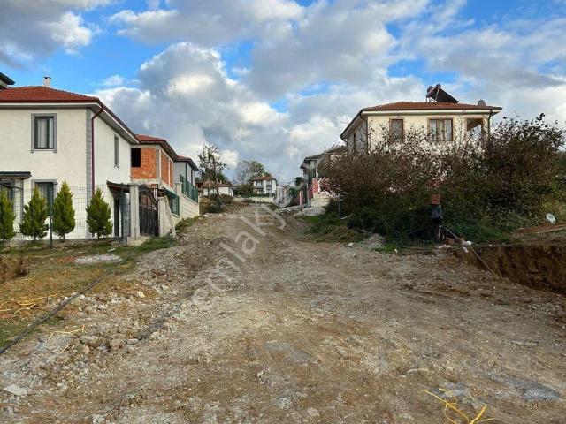 Kaynarca, Sakarya içerisinde satılık Villa