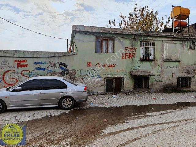 Kahramanmaraş içerisinde satılık Villa