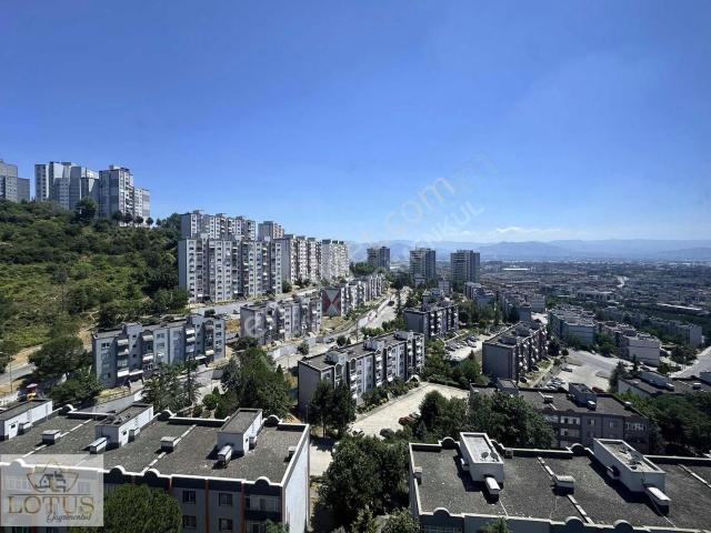 İzmit, Kocaeli içerisinde satılık mülk