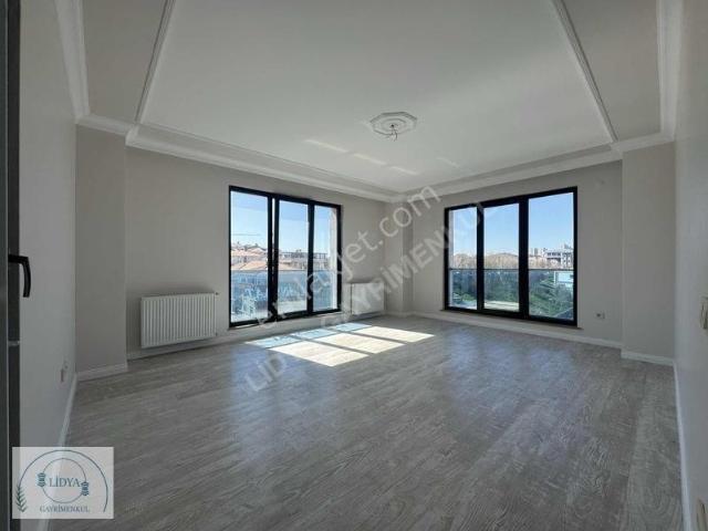 Ataşehir, İstanbul içerisinde satılık mülk