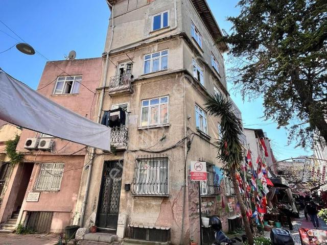 İstanbul Merkez, İstanbul içerisinde satılık Bina