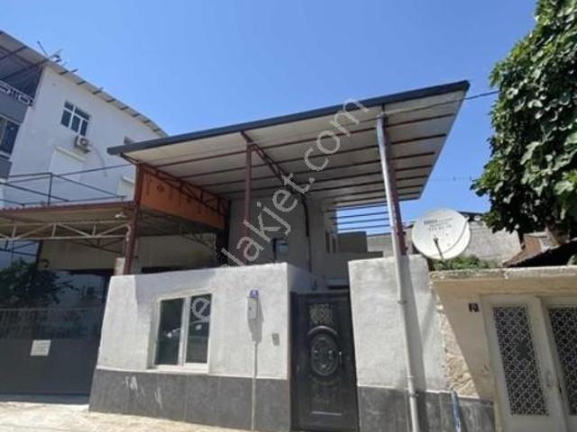 Kurtuluş Mah., Nazilli içerisinde satılık Villa