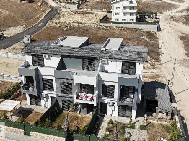 Sariçam, Adana içerisinde satılık Villa