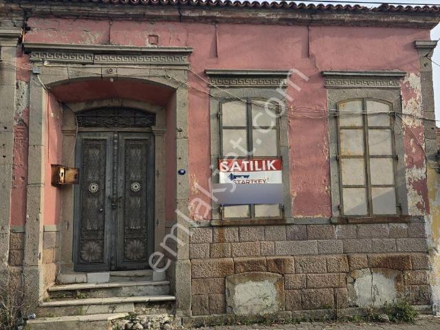 Bergama, İzmir içerisinde satılık Kösk