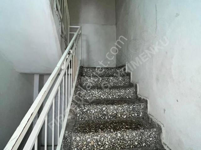 Bornova, İzmir içerisinde satılık mülk