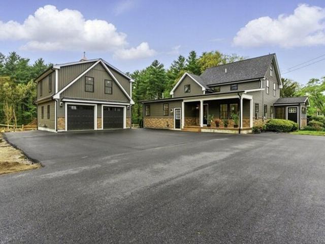 House for sale in Hopedale, Massachusetts