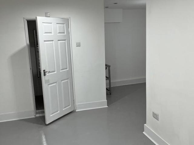 Studio for rent in Canning Town, Greater London