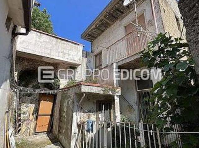 Capannone in vendita a Mercato San Severino, Campania