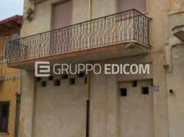 Capannone in vendita a Pachino, Sicilia