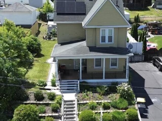 House for sale in Waterville, Waterbury