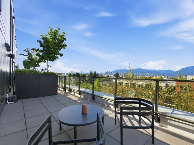 Apartment for rent in Mount Pleasant, Vancouver
