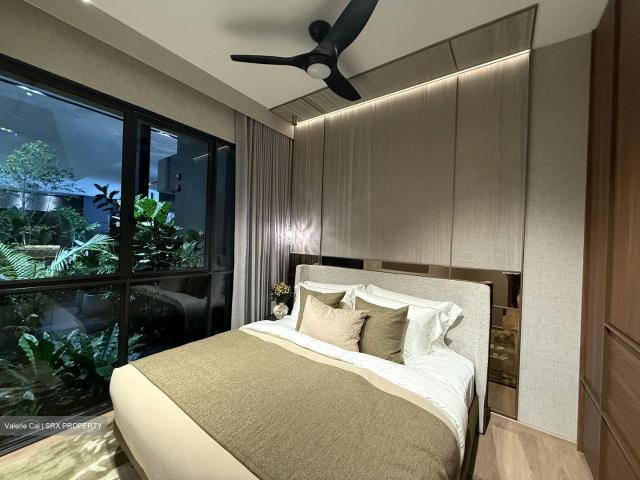 Apartment for sale in Clementi, 21 Central West