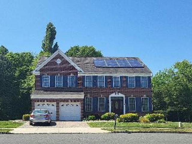 House for sale in Sayreville, New Jersey