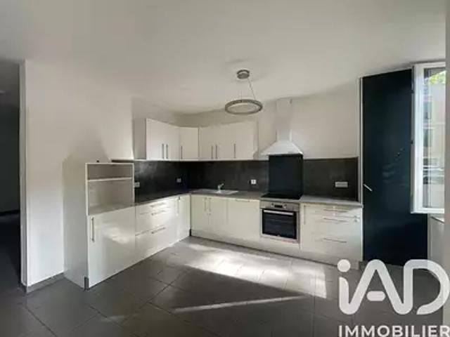 Maison vente à Narbonne, Fabrezan