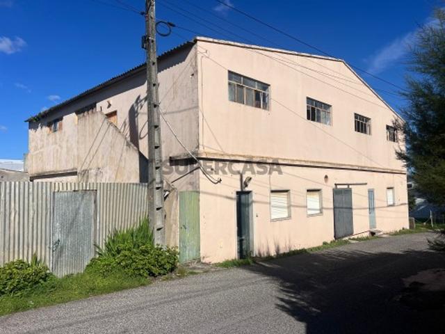 Armazém venda em Alcobaça, Leiria