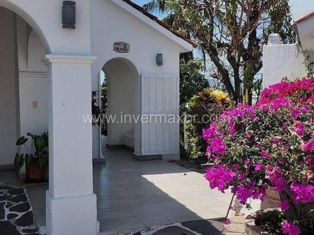 Fabulosa casa en VENTA en LA PUNTA, en Manzanillo