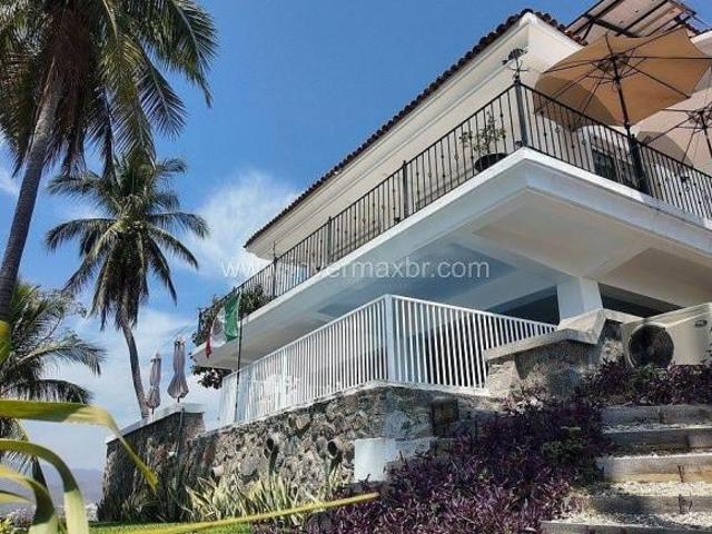 Fabulosa casa en VENTA en LA PUNTA, en Manzanillo