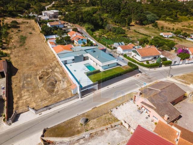 Casa venda em Olho Marinho, Óbidos