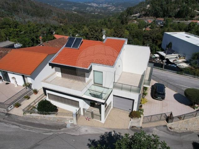 Vivenda venda em Guimarães, Braga